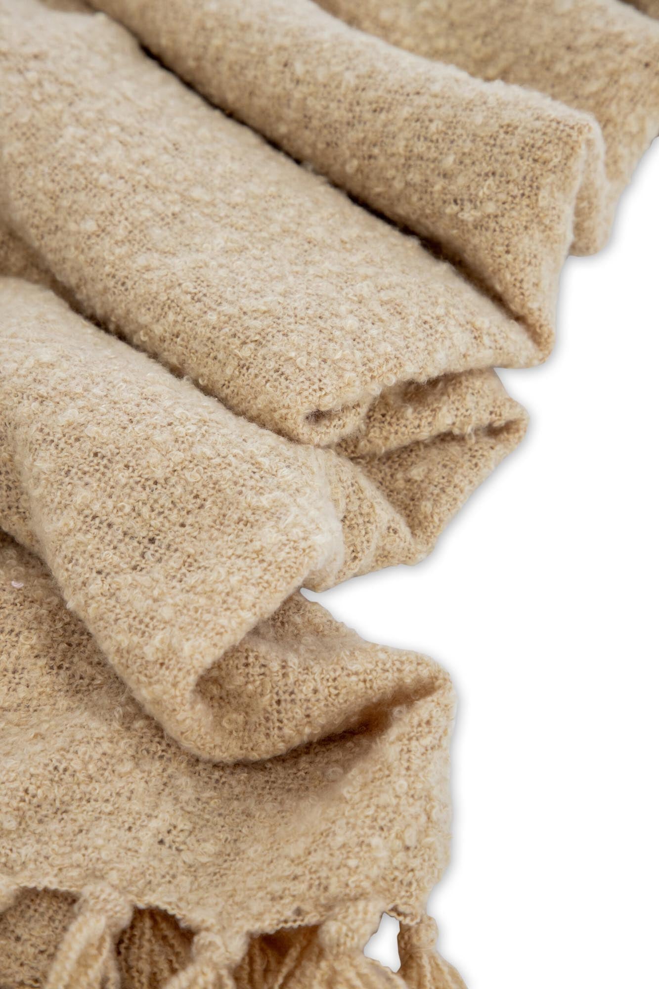 Stanly Throw in Sand präsentiert im Onlineshop von KAQTU Design AG. Wolldecke ist von Venture Home