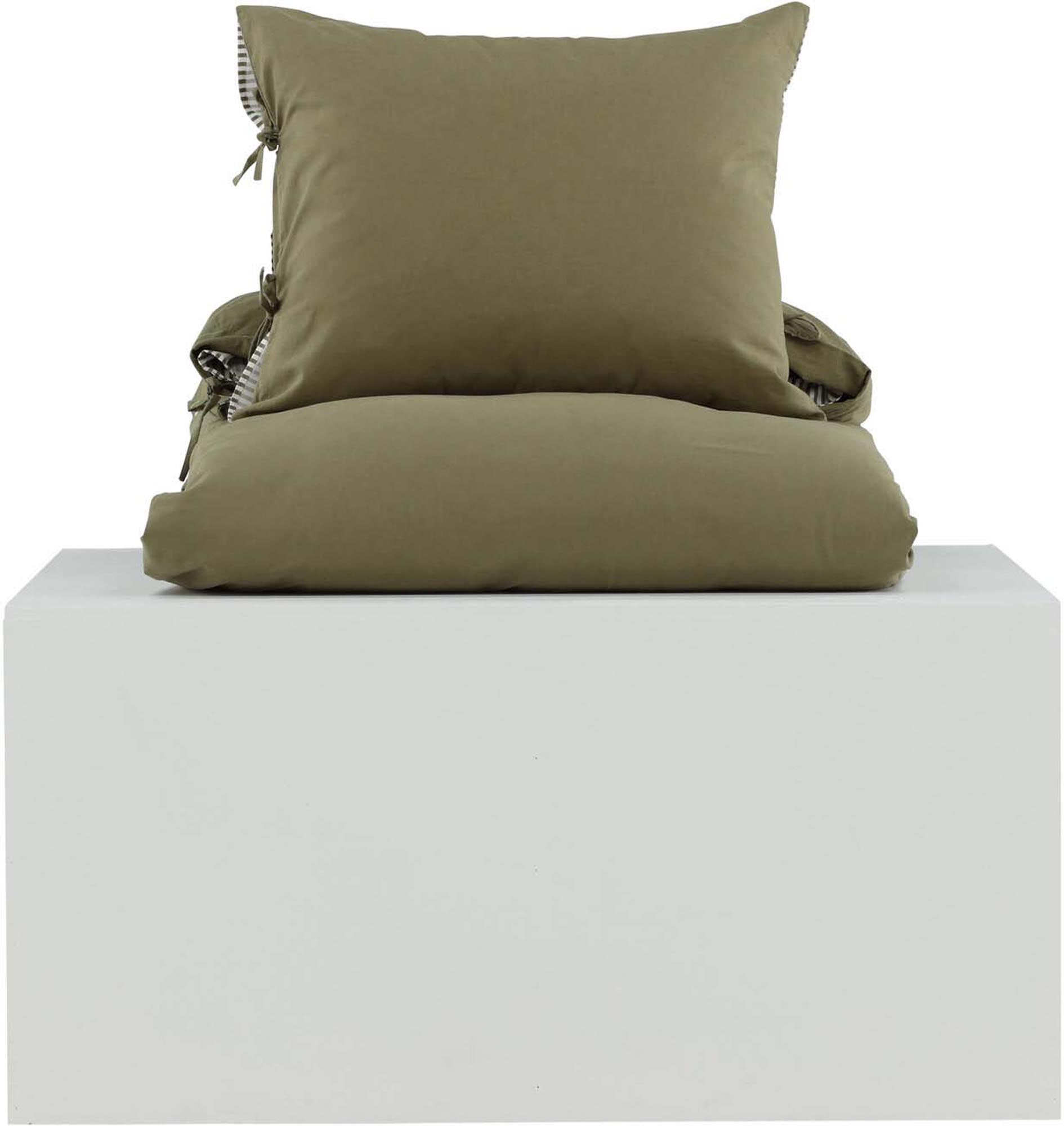 Entdecken Sie die Jenna Bettgarnitur von Venture Home: Eleganz und Funktionalität vereint in hochwertiger Baumwolle für Ihr Schlafzimmer!