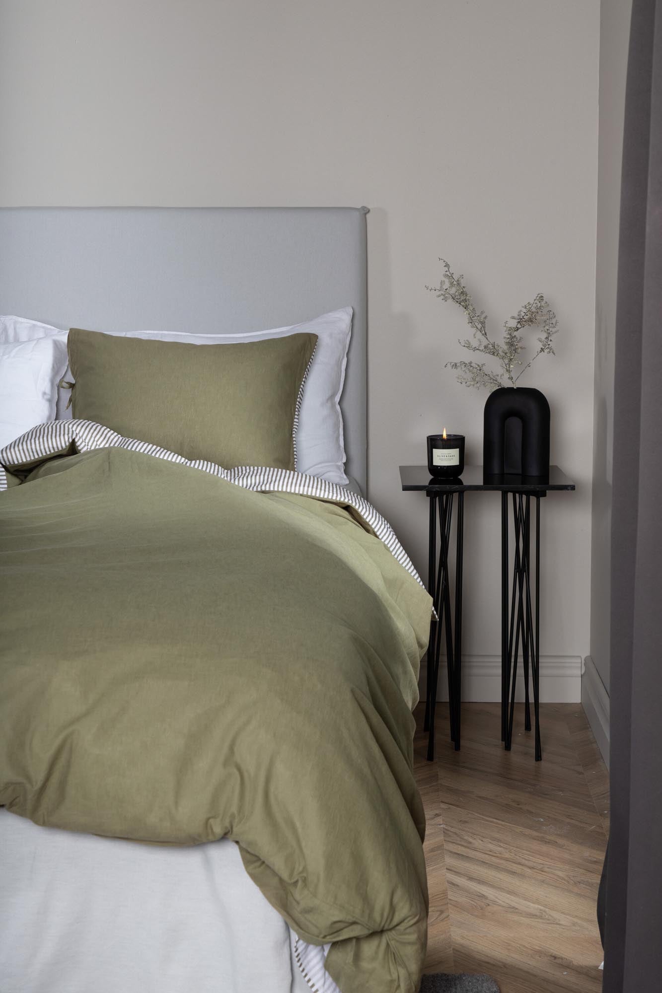 Stilvolle Jenna Bettgarnitur von Venture Home: Hochwertige Baumwolle, vielseitiges Design und romantische Details für Ihr Schlafzimmer.