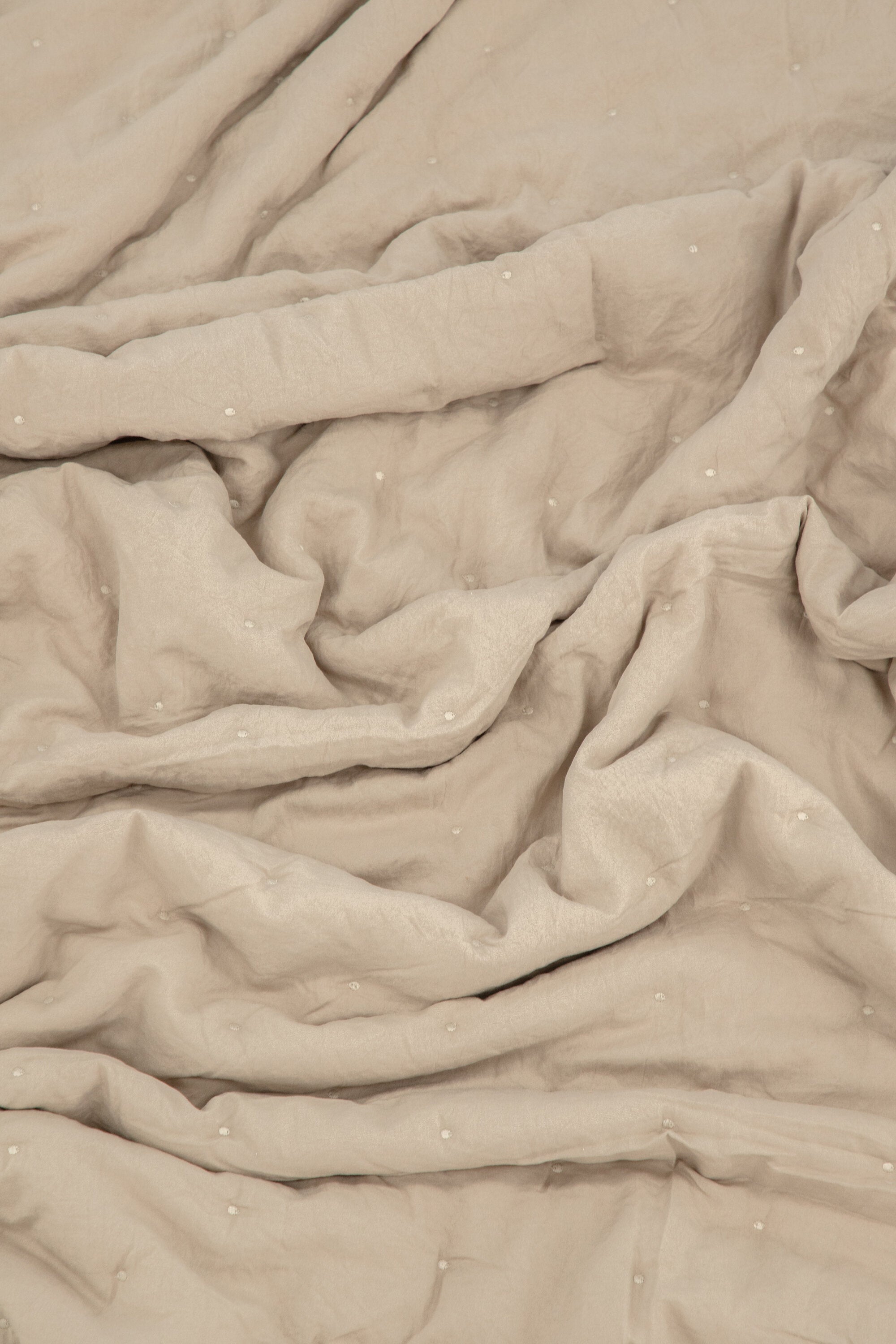 Sally Tagesdecke in Beige präsentiert im Onlineshop von KAQTU Design AG. Bettüberwurf ist von Venture Home