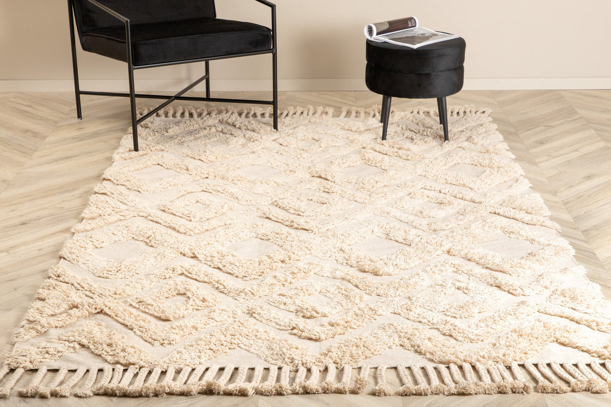 Hilma Teppich in Beige präsentiert im Onlineshop von KAQTU Design AG. Teppich ist von Venture Home
