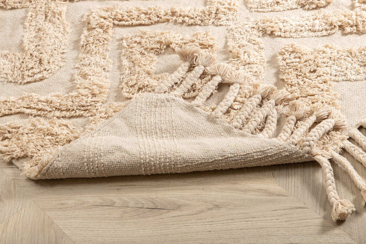 Hilma Teppich in Beige präsentiert im Onlineshop von KAQTU Design AG. Teppich ist von Venture Home