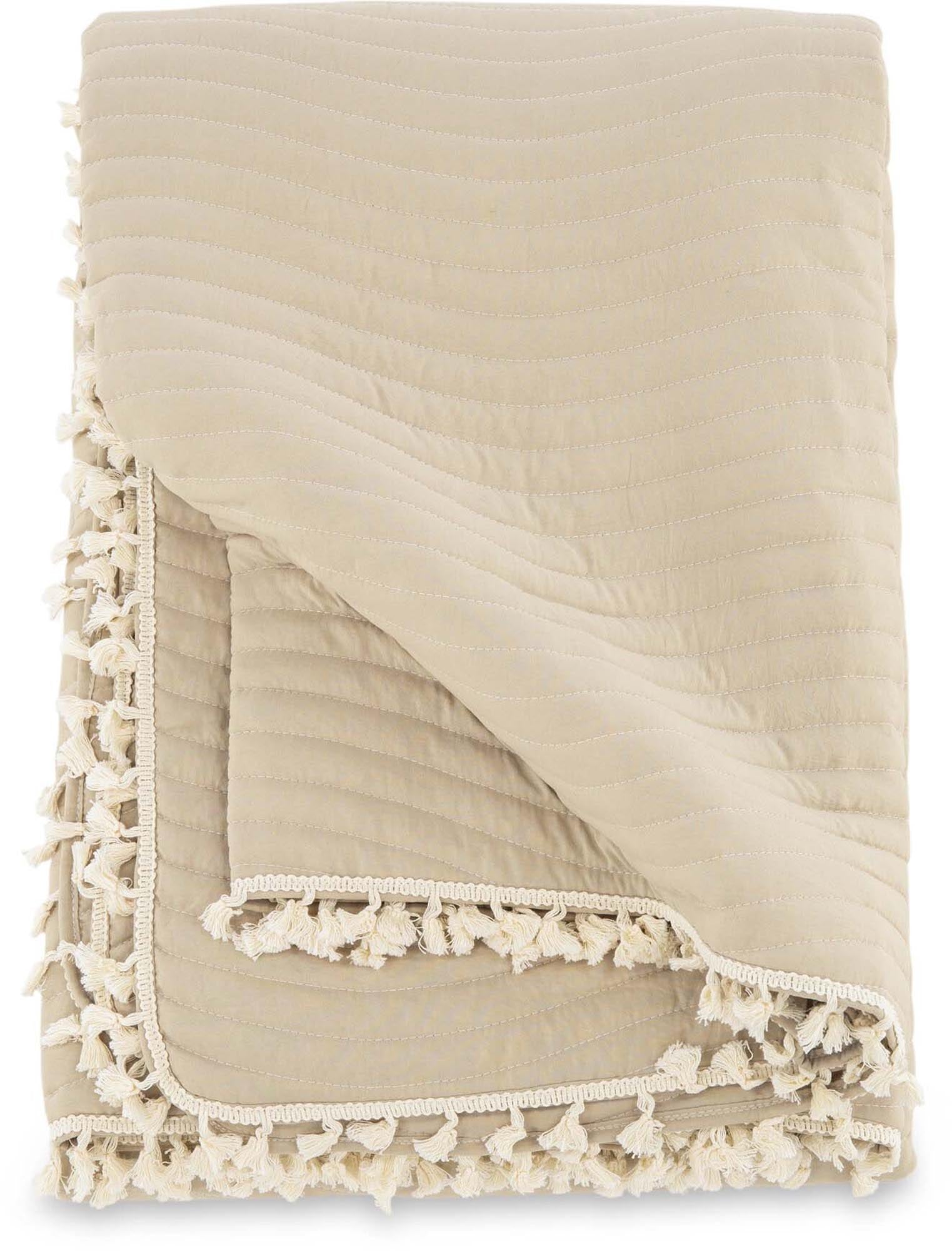 Lias Tagesdecke in Beige präsentiert im Onlineshop von KAQTU Design AG. Bettüberwurf ist von Venture Home