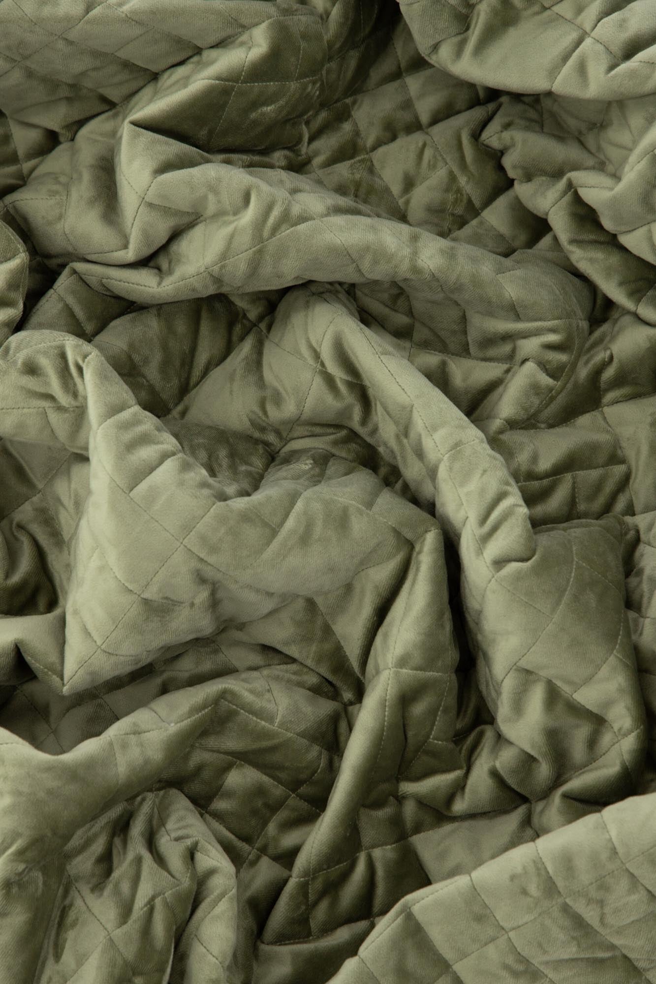 Jilly Tagesdecke in Grün präsentiert im Onlineshop von KAQTU Design AG. Bettüberwurf ist von Venture Home