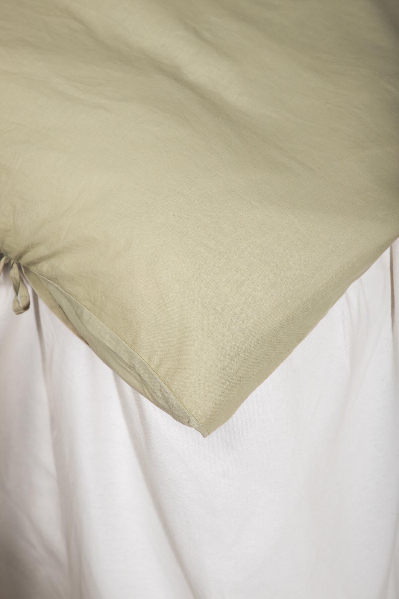 Stilvolle Jenna Bettgarnitur von Venture Home für besten Schlafkomfort.