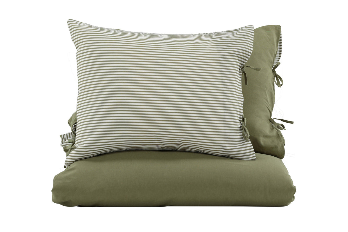 Jenna Bettgarnitur in Moosgrün präsentiert im Onlineshop von KAQTU Design AG. Bettwäsche ist von Venture Home