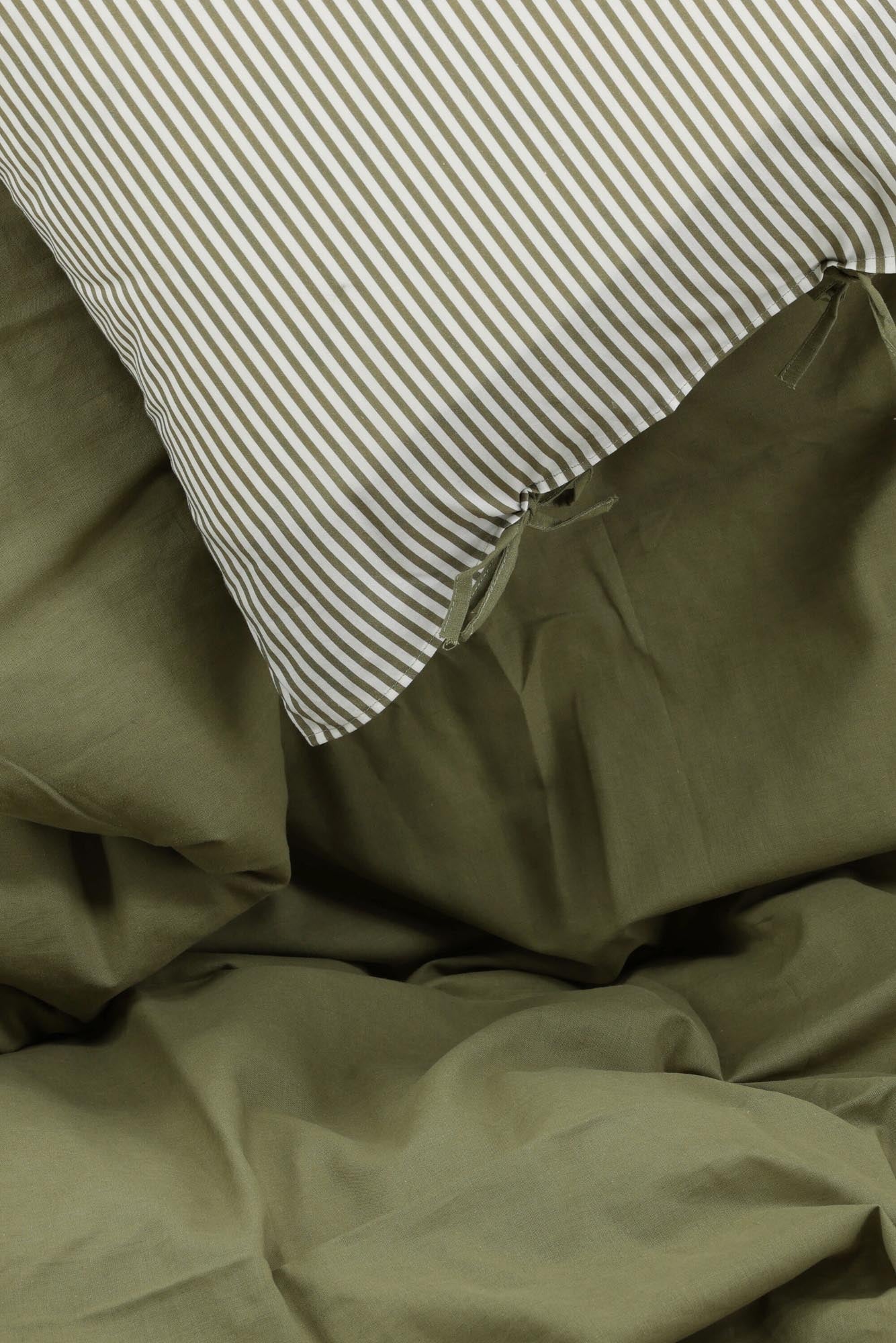 Stilvolle Jenna Bettgarnitur von Venture Home: Hochwertige Baumwolle, vielseitiges Design und romantische Details für Ihr Schlafzimmer.