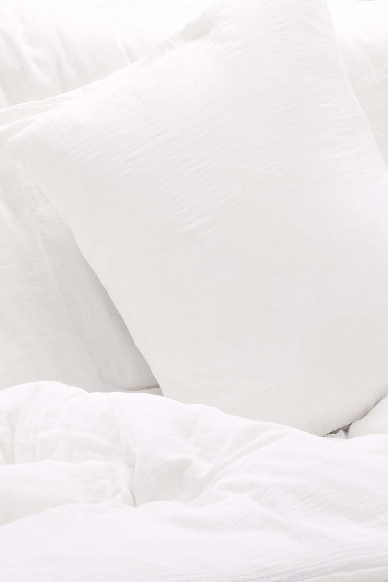 Mila Bettgarnitur Kombo: Modernes Design für traumhaften Schlaf.