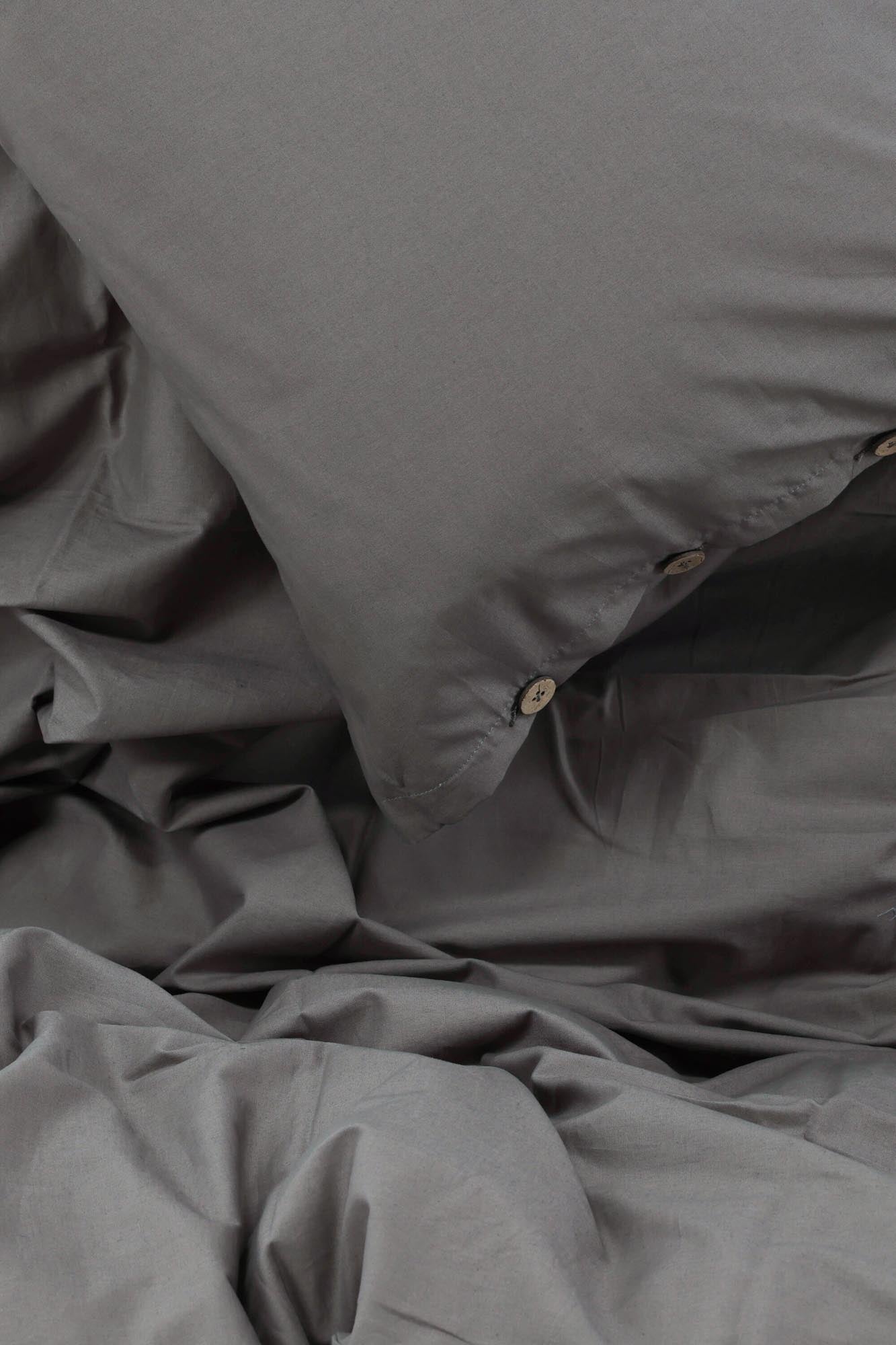 Joar Bettwäsche Set von Venture Home: Hochwertige Baumwolle, elegantes Design in Sand, ideal für erholsamen Schlaf und einfache Pflege.