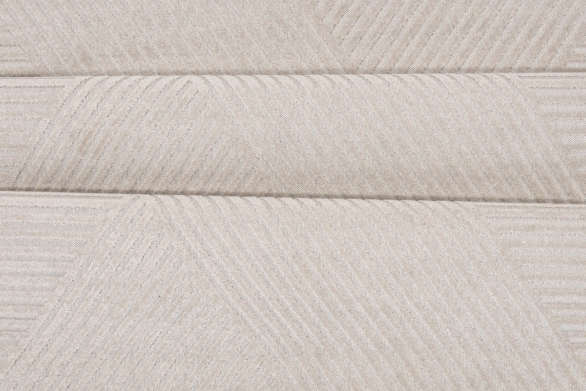 Aron Teppich in Weiss präsentiert im Onlineshop von KAQTU Design AG. Teppich ist von Venture Home