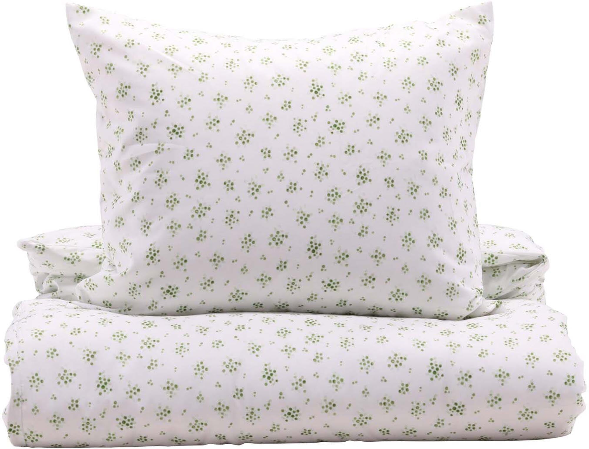 Entdecken Sie die Eva Bettgarnitur von Venture Home: stilvolle, pflegeleichte Bettwäsche mit floralen Akzenten für erholsamen Schlaf.