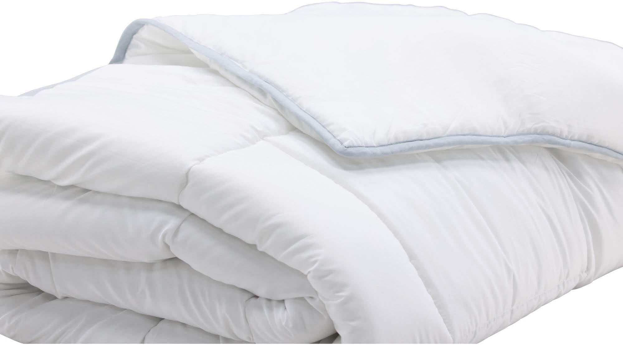 Alice Bettdecke: Luxuriöser Komfort für erholsamen Schlaf.