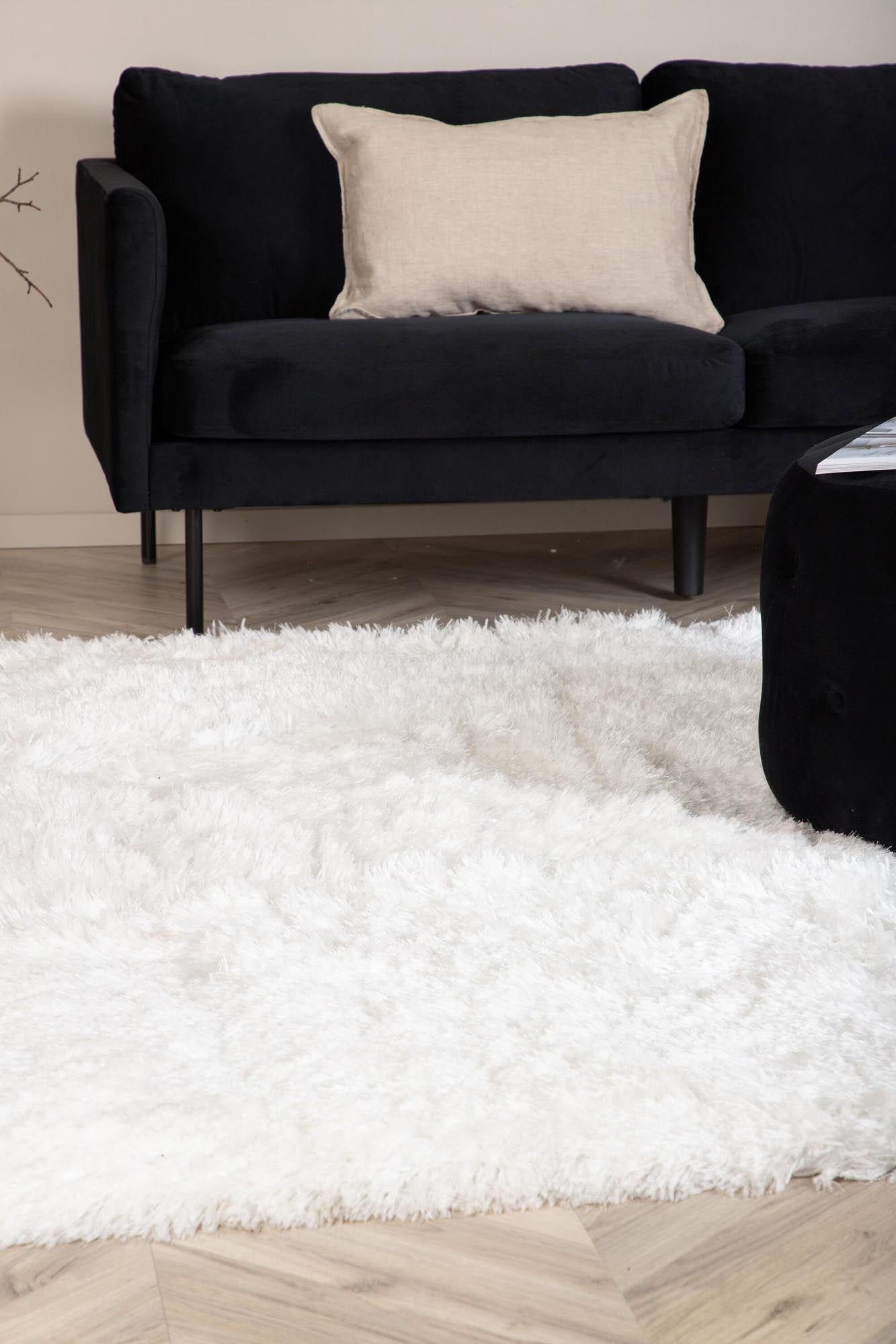 Grace Teppich in Weiss präsentiert im Onlineshop von KAQTU Design AG. Teppich ist von Venture Home