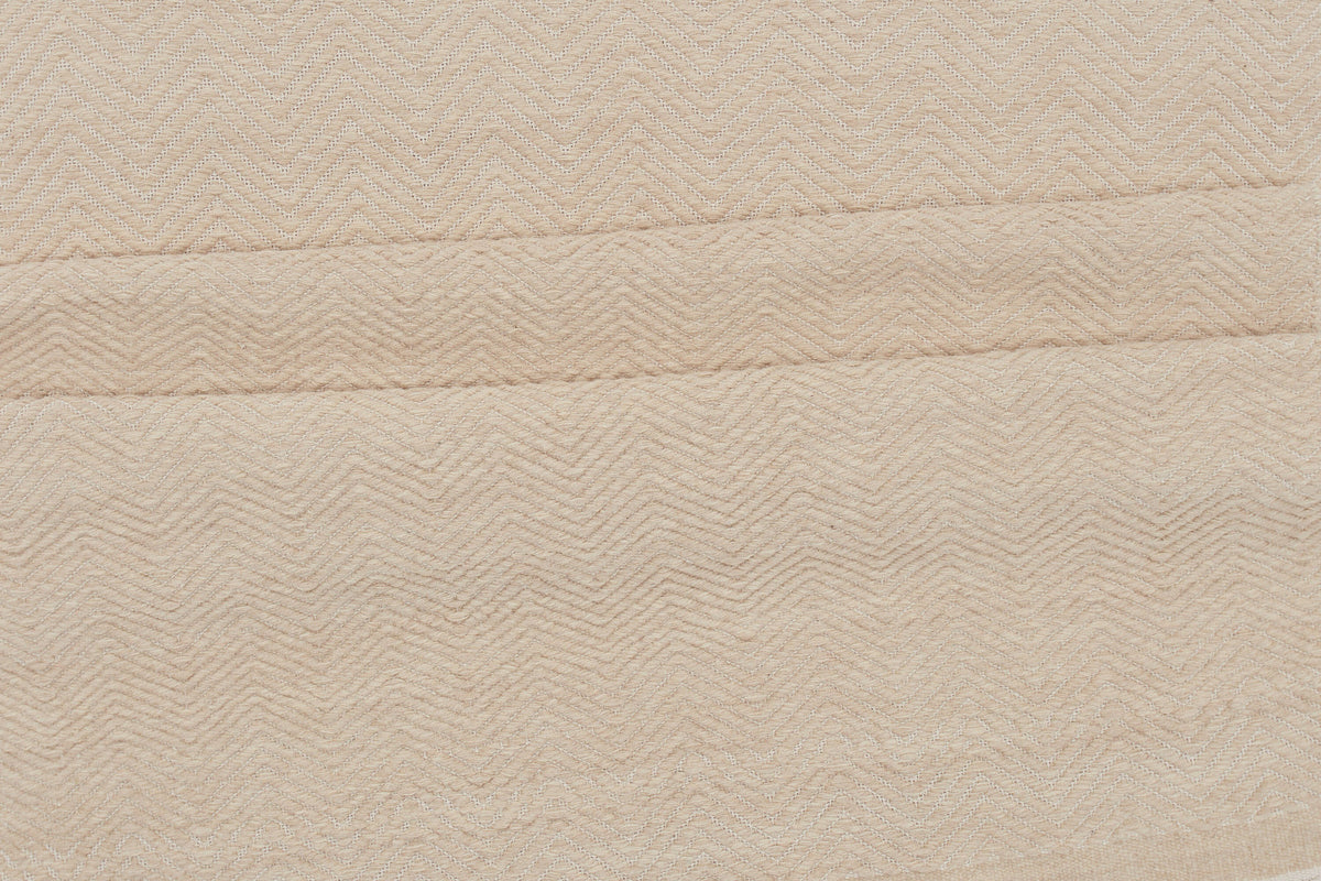 Loke Teppich in Beige präsentiert im Onlineshop von KAQTU Design AG. Teppich ist von Venture Home