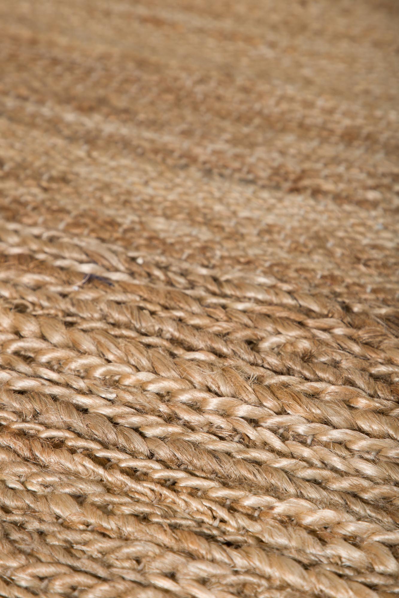 Hannes Teppich in Natur präsentiert im Onlineshop von KAQTU Design AG. Teppich ist von Venture Home