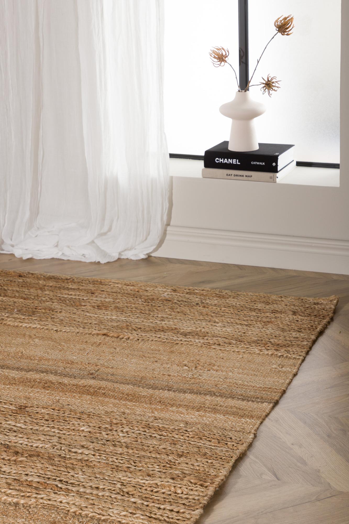 Hannes Teppich in Natur präsentiert im Onlineshop von KAQTU Design AG. Teppich ist von Venture Home