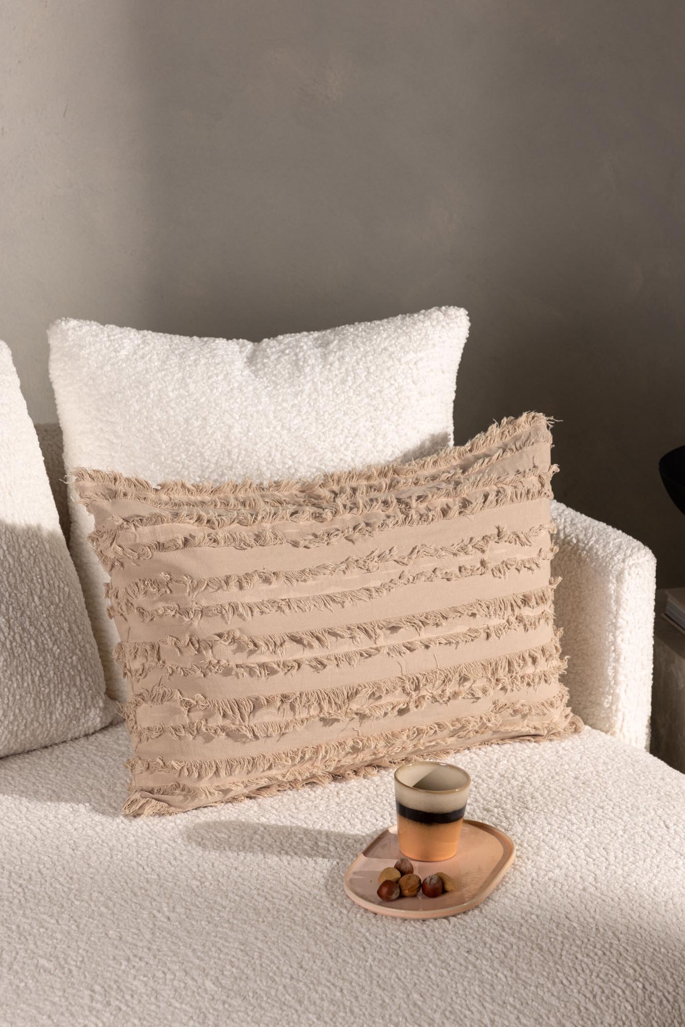 Stilvoller Edith Kissenbezug von Venture Home aus hochwertiger Baumwolle. Perfekt für jeden Raum und harmoniert mit verschiedenen Einrichtungsstilen.