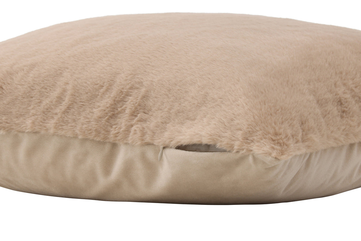 Thea Kissenbezug in Beige präsentiert im Onlineshop von KAQTU Design AG. Deko Kissenbezug ist von Venture Home