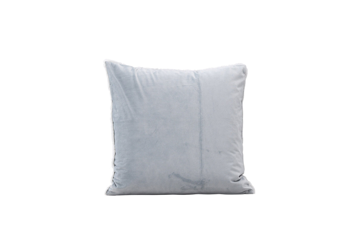 Thea Kissenbezug in Grau präsentiert im Onlineshop von KAQTU Design AG. Deko Kissenbezug ist von Venture Home