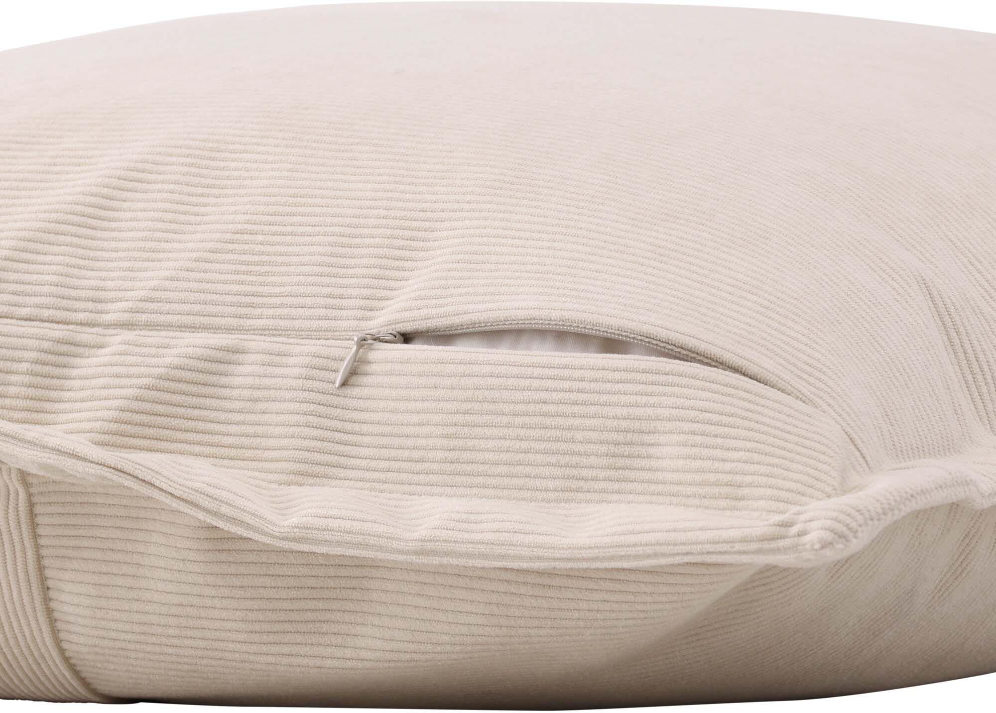 Der Lykke Kissenbezug von Venture Home überzeugt mit elegantem Design und erstklassiger Qualität für ein modernes Ambiente.