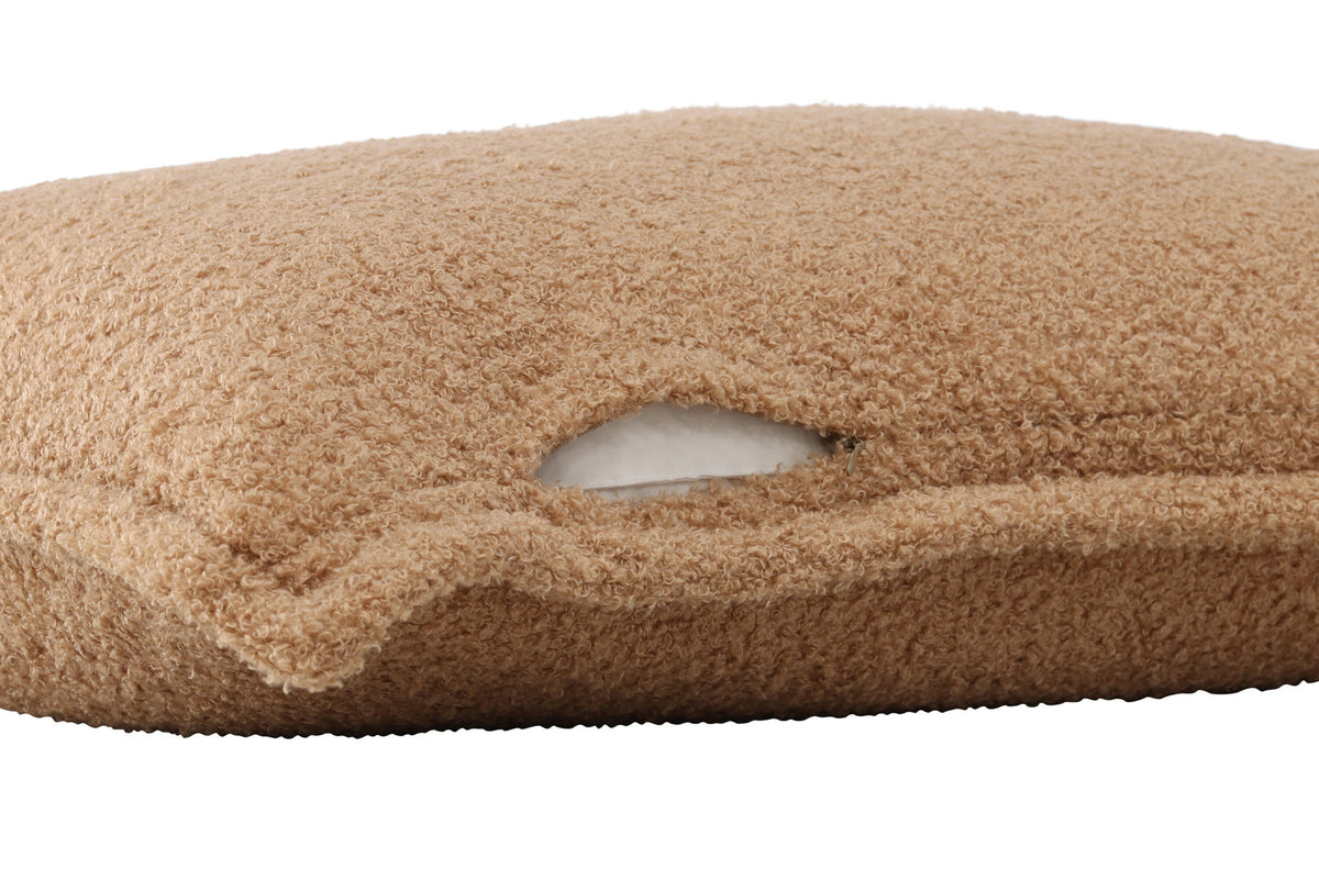 Tuva Kissenbezug in Beige präsentiert im Onlineshop von KAQTU Design AG. Deko Kissenbezug ist von Venture Home