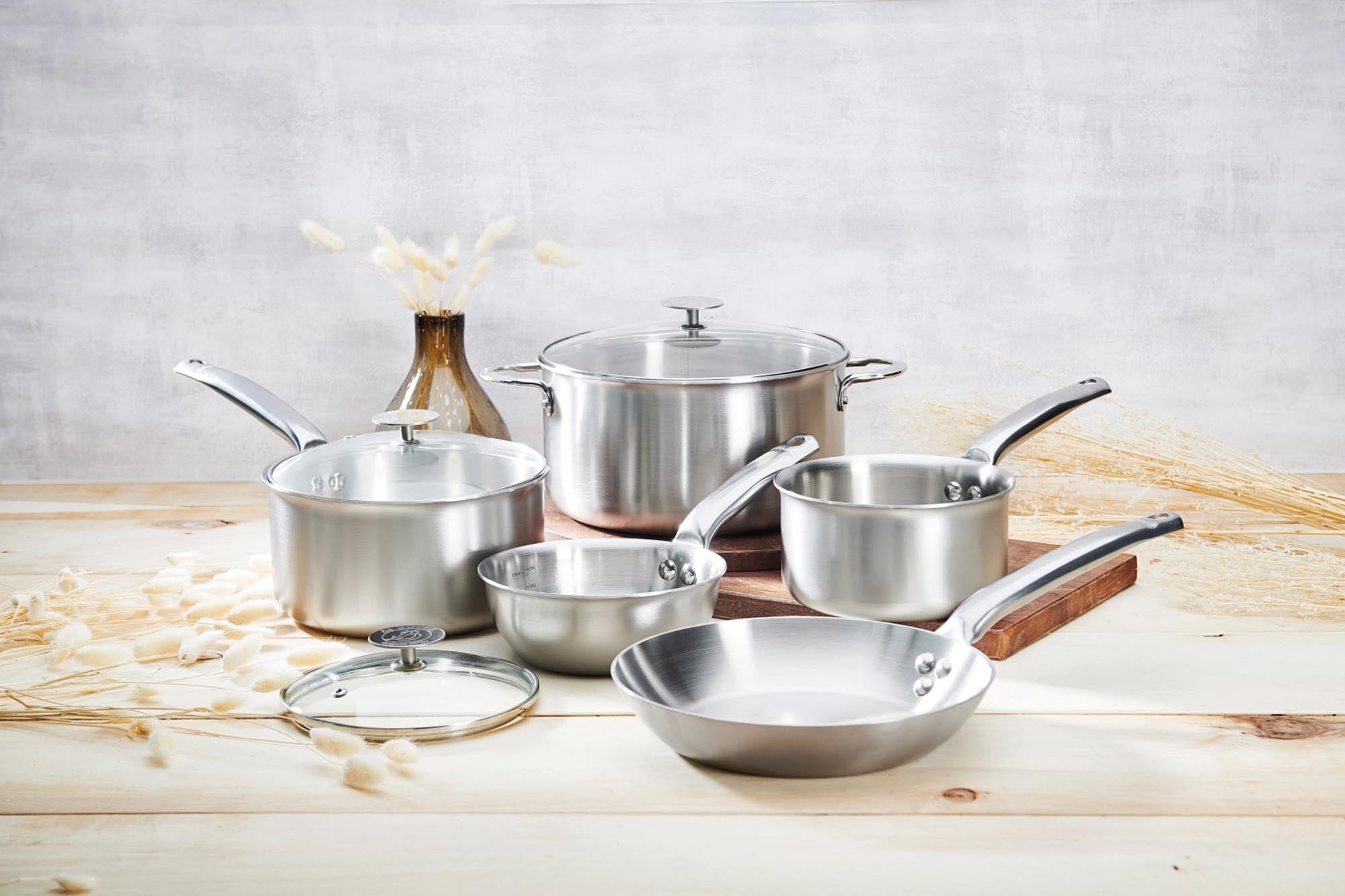 Vielseitiges 8er Topfset Alchimy von de Buyer für kreative Köche.