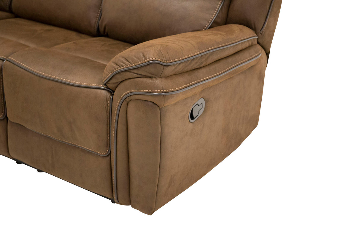 Saranda Sofa in Braun präsentiert im Onlineshop von KAQTU Design AG. 3er Sofa ist von Venture Home