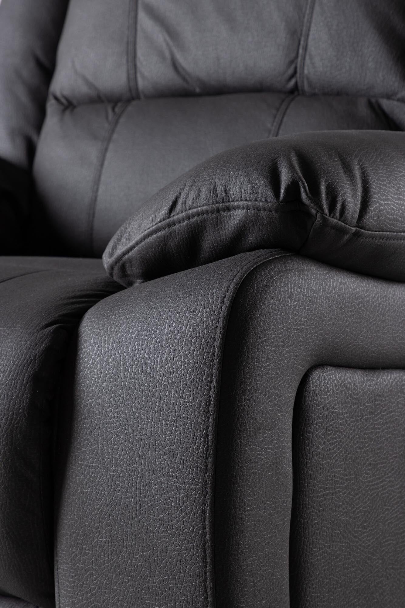 Stilvoller Singapore Armchair von Venture Home für modernes Wohnen.