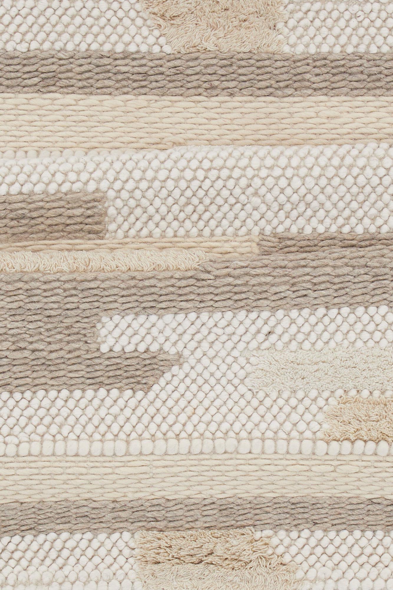 Moderner Sixteen Teppich von Venture Home in stilvollen Farben.