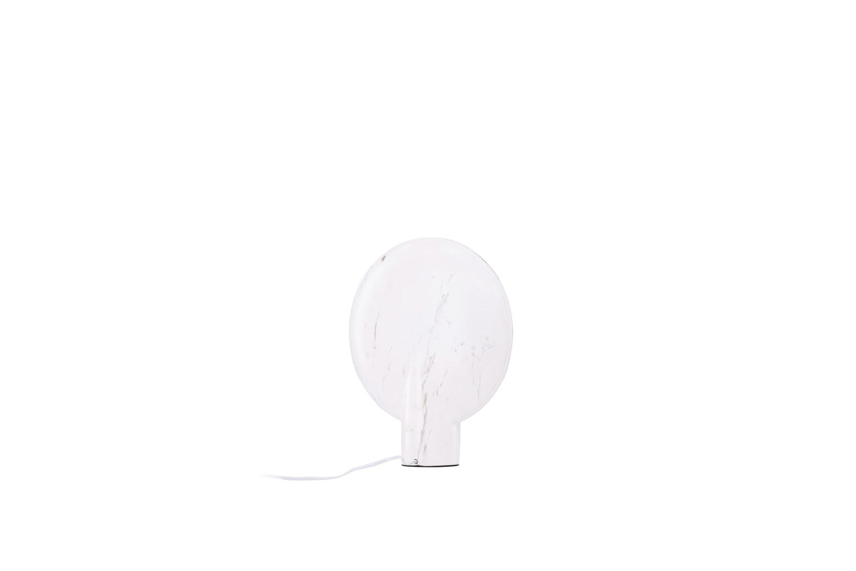 Angers Lampe in Weiss präsentiert im Onlineshop von KAQTU Design AG. Tischleuchte ist von Venture Home