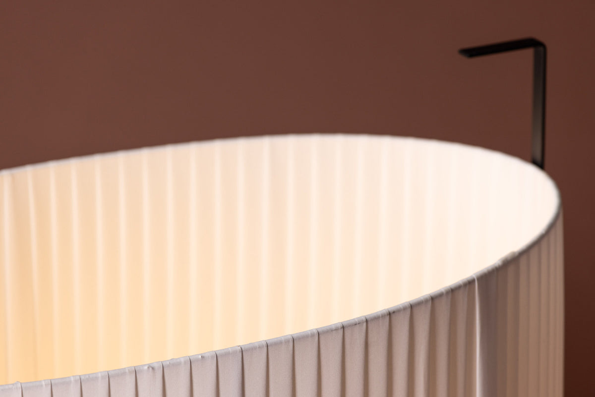 Rennes Stehleuchte in Beige präsentiert im Onlineshop von KAQTU Design AG. Stehleuchte ist von Venture Home