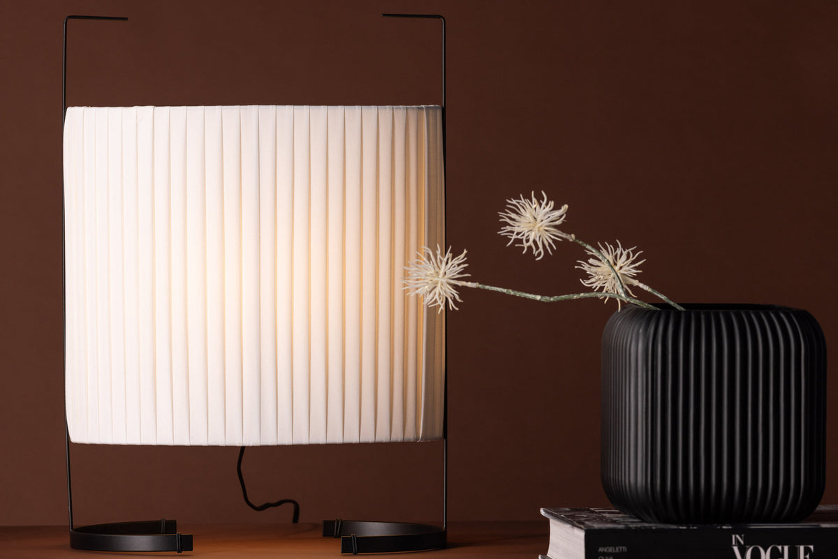 Rennes Stehleuchte in Beige präsentiert im Onlineshop von KAQTU Design AG. Stehleuchte ist von Venture Home