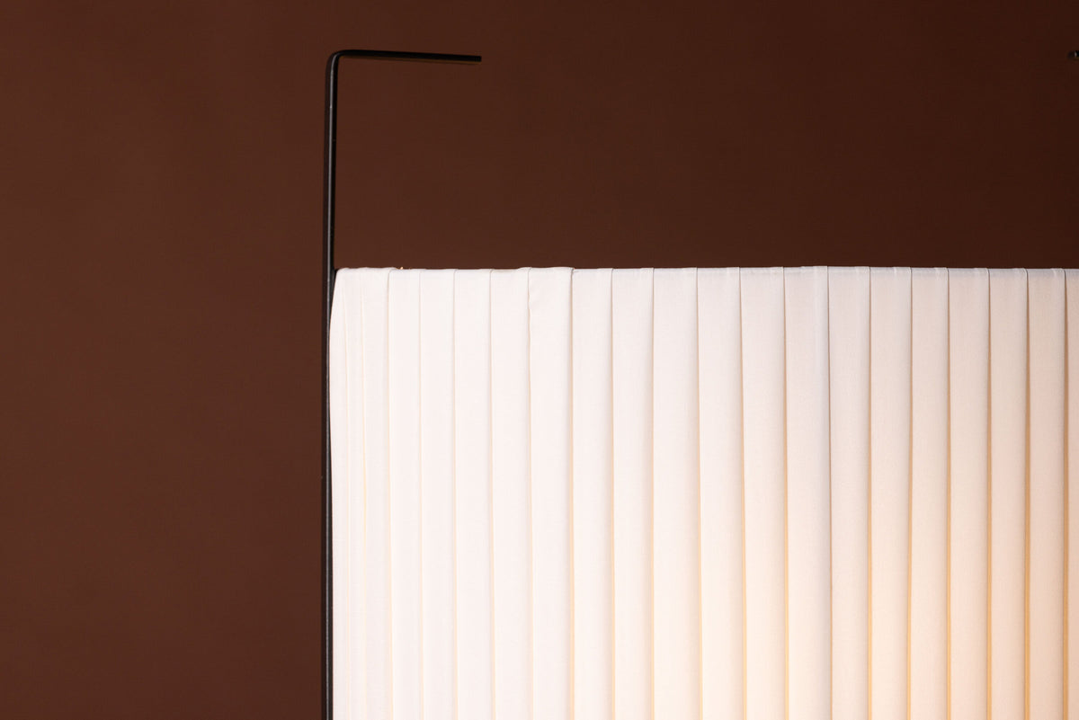 Rennes Stehleuchte in Beige präsentiert im Onlineshop von KAQTU Design AG. Stehleuchte ist von Venture Home