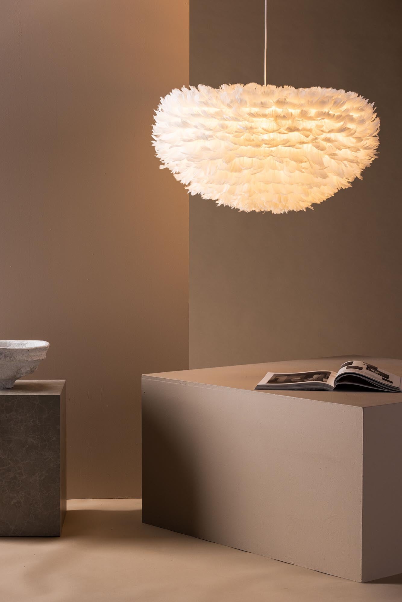 Nicola Pendelleuchte in Weiss präsentiert im Onlineshop von KAQTU Design AG. Pendelleuchte ist von Venture Home