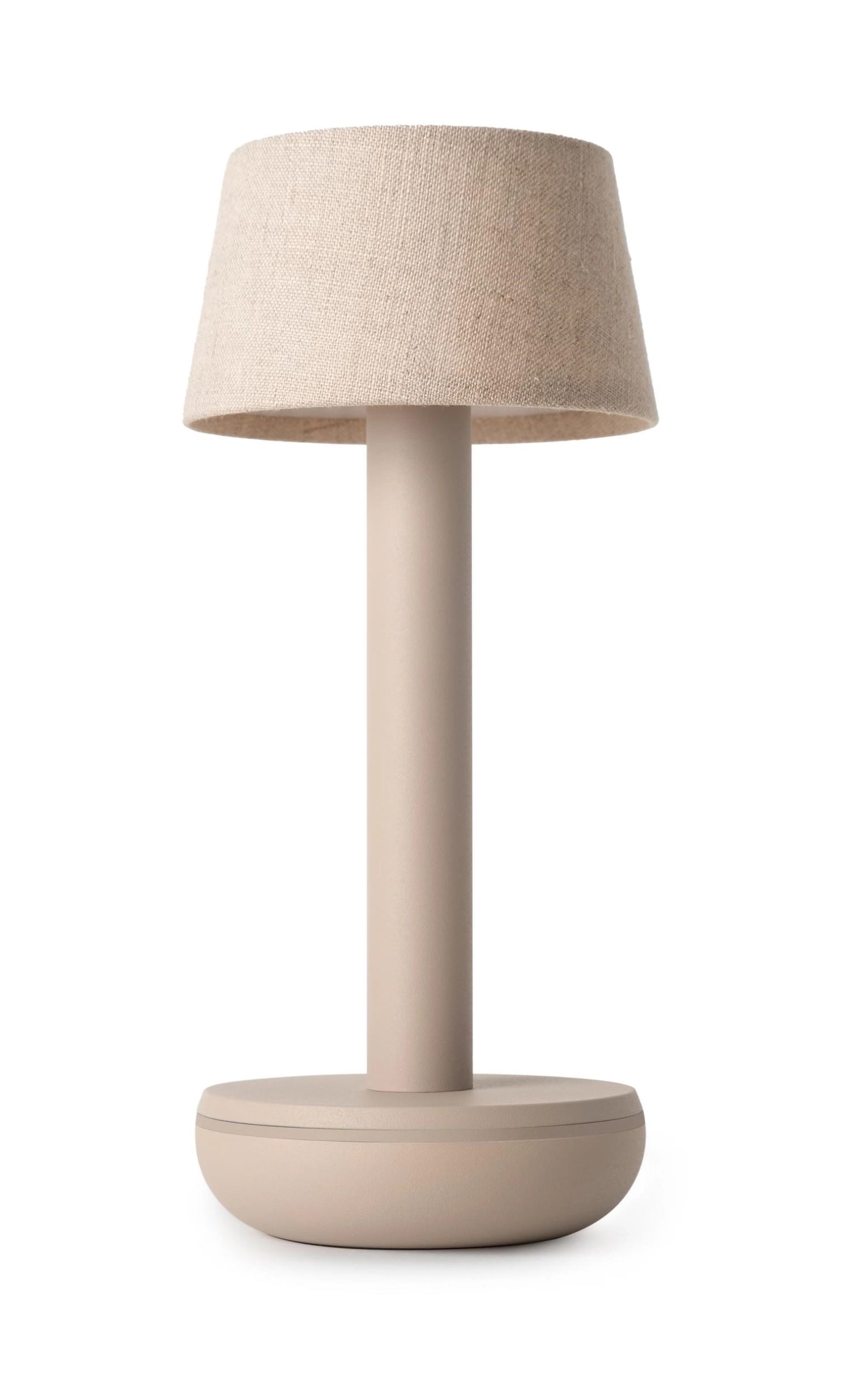 Entdecken Sie die Humble Light Tischleuchte in Beige aus Leinen (21,2x8,8 cm) – stilvolles Design, perfekte Lichtverteilung für jeden Raum.