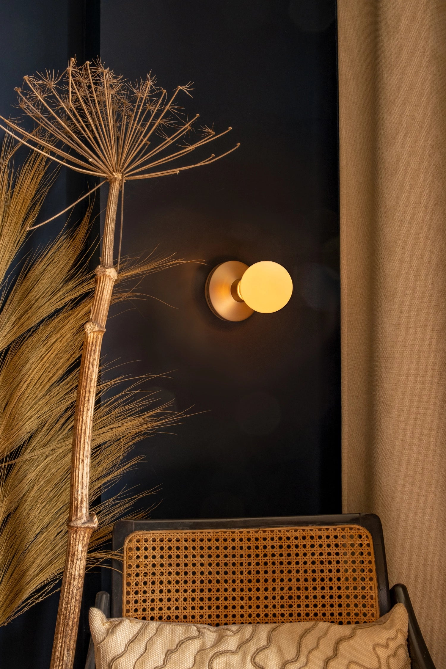 Humble Bee Wall Light Rose Gold Glassone