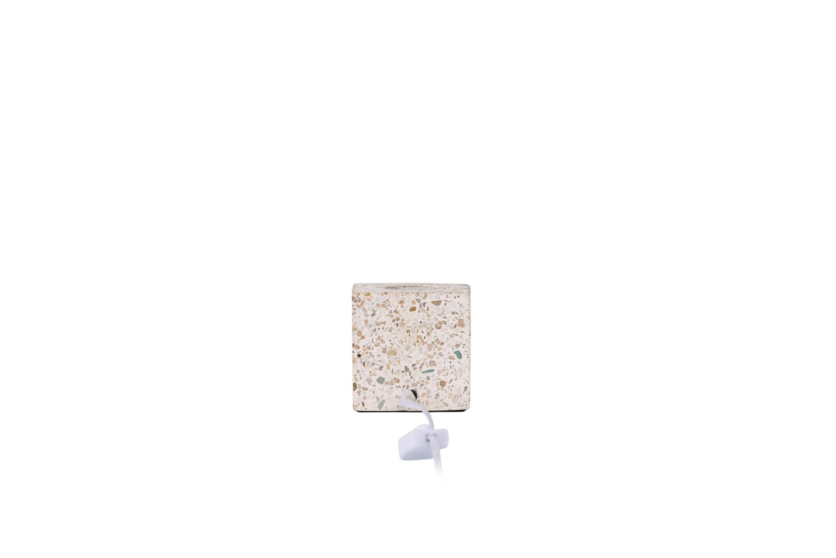 Rilche Tischleuchte in Grau präsentiert im Onlineshop von KAQTU Design AG. Tischleuchte ist von Venture Home