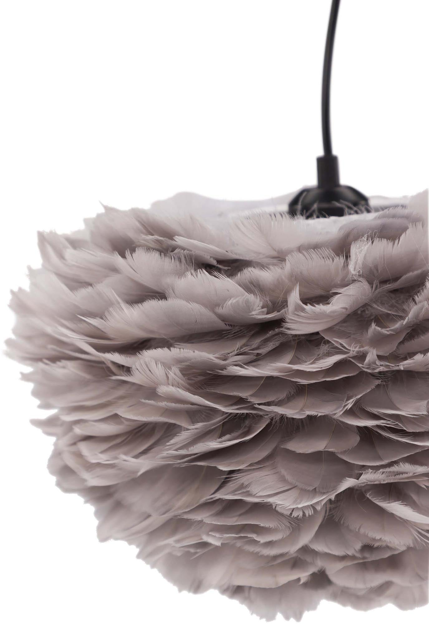 Nicola Pendelleuchte in Grau präsentiert im Onlineshop von KAQTU Design AG. Pendelleuchte ist von Venture Home