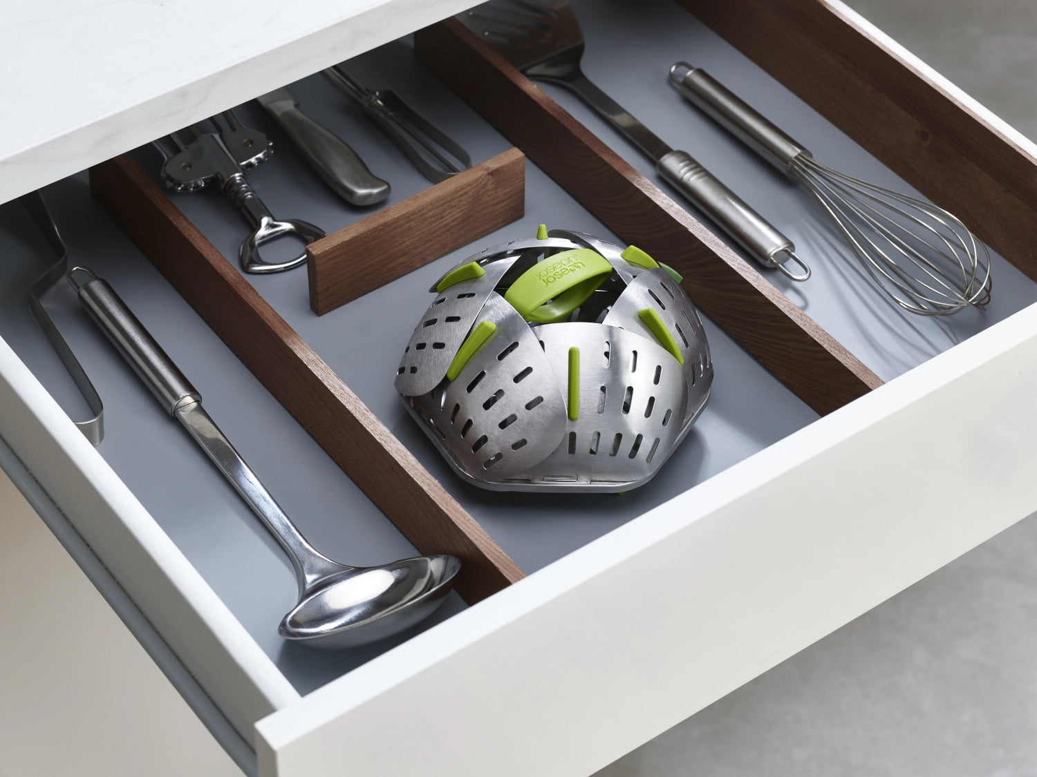 Bloom en acier pliable à vapeur. Acier inoxydable - vert