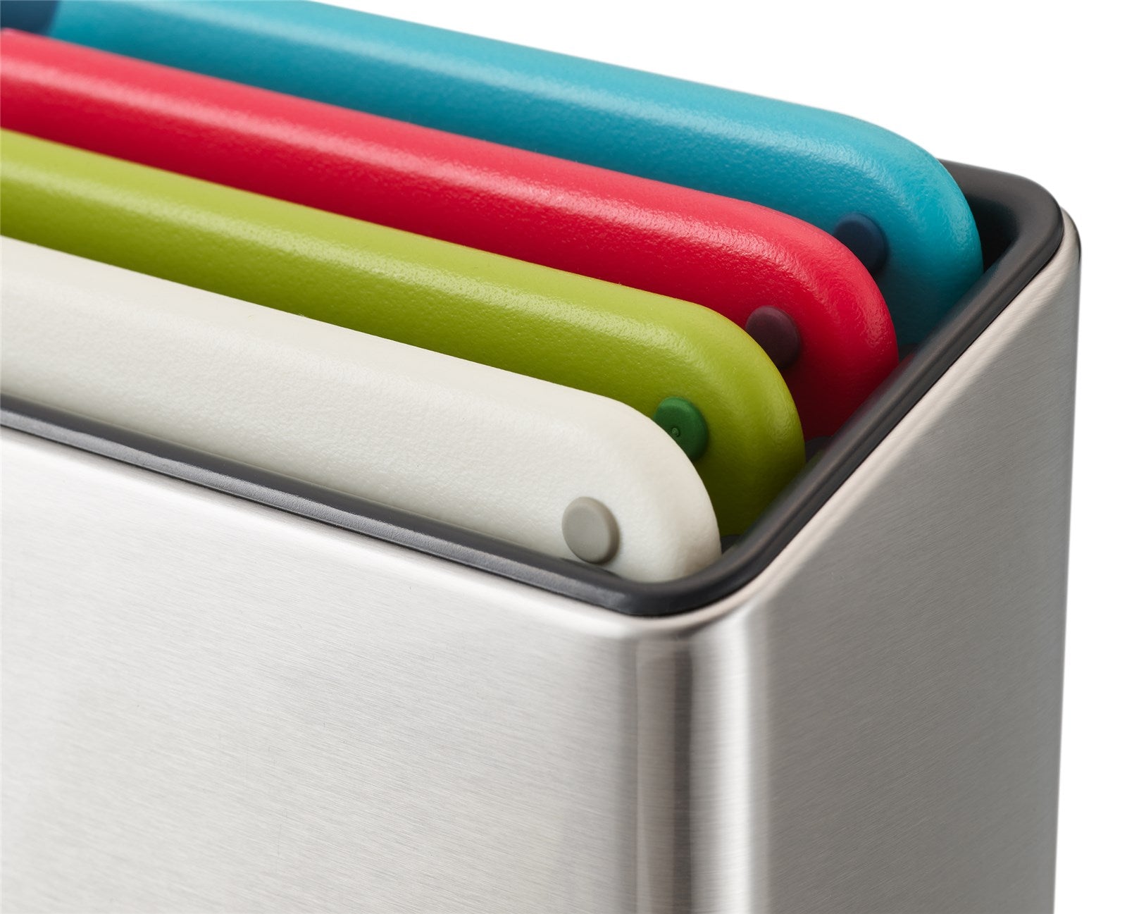 Das Joseph Joseph Folio Icon Schneidebrettset bietet hygienische, farbcodierte Bretter für sichere, platzsparende Küchenarbeit.