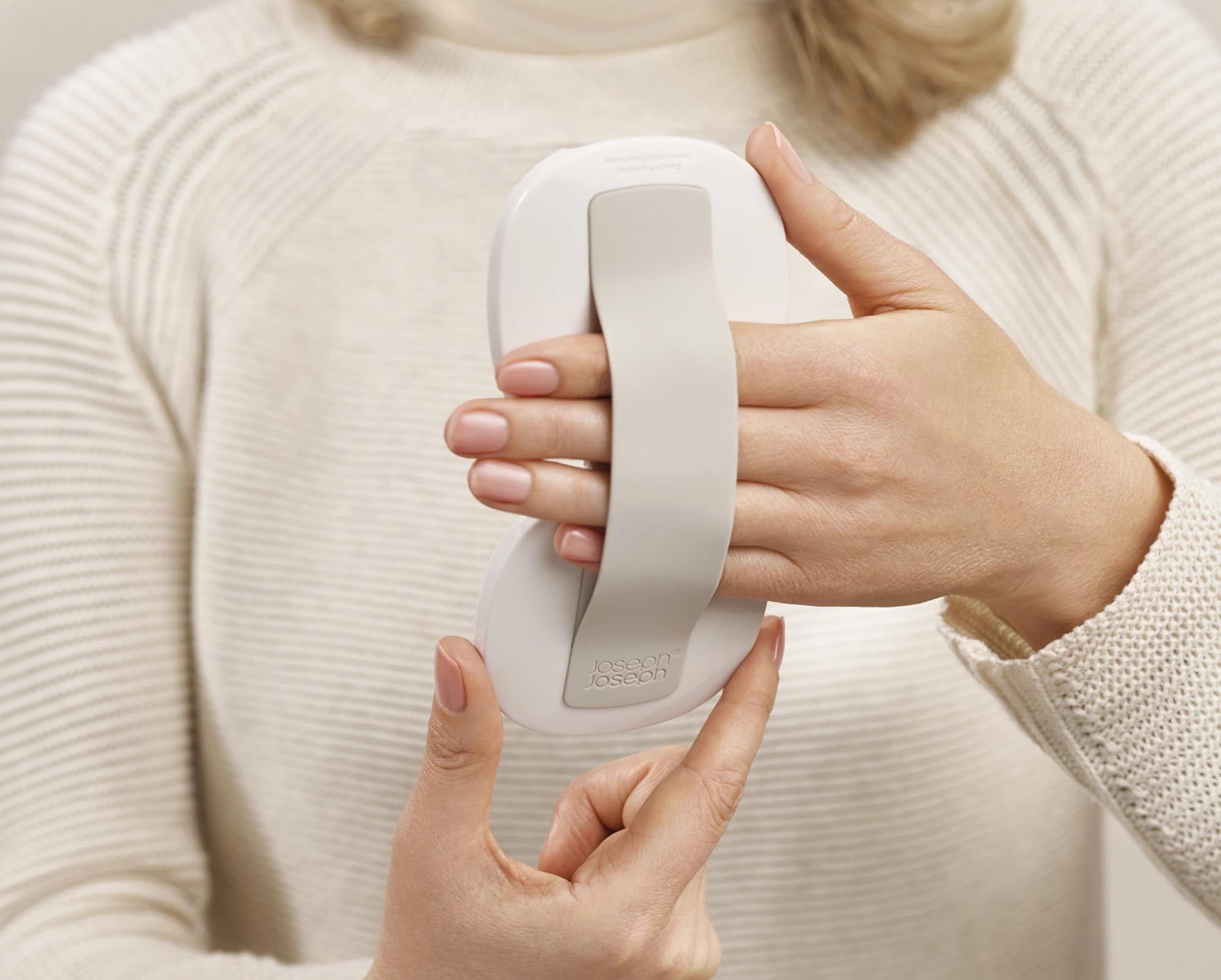 Viva Kompakter Vergrösserungsspiegel von Joseph Joseph: Hochwertiger Spiegel mit 5-fach Vergrößerung, stabiler Befestigung und modernem Design für Ihr Badezimmer.