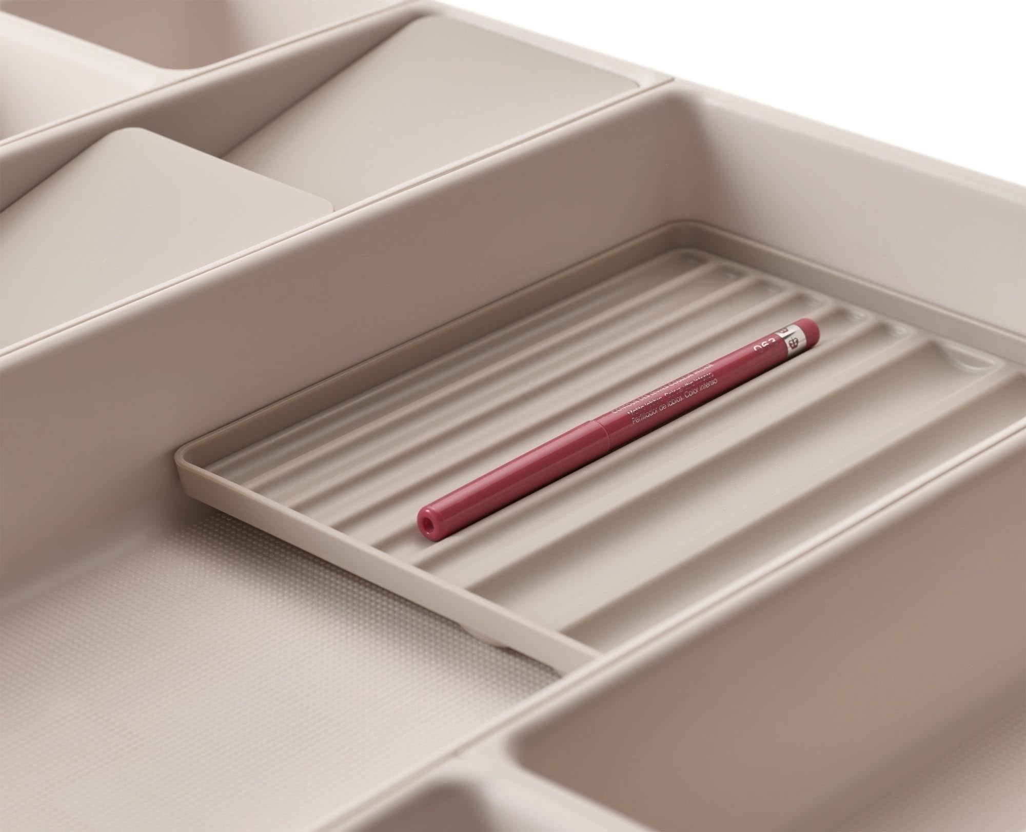 Viva 12 tlg. Makeup Organiser Set von Joseph Joseph: Praktische und elegante Lösung zur perfekten Organisation Ihrer Kosmetikprodukte.