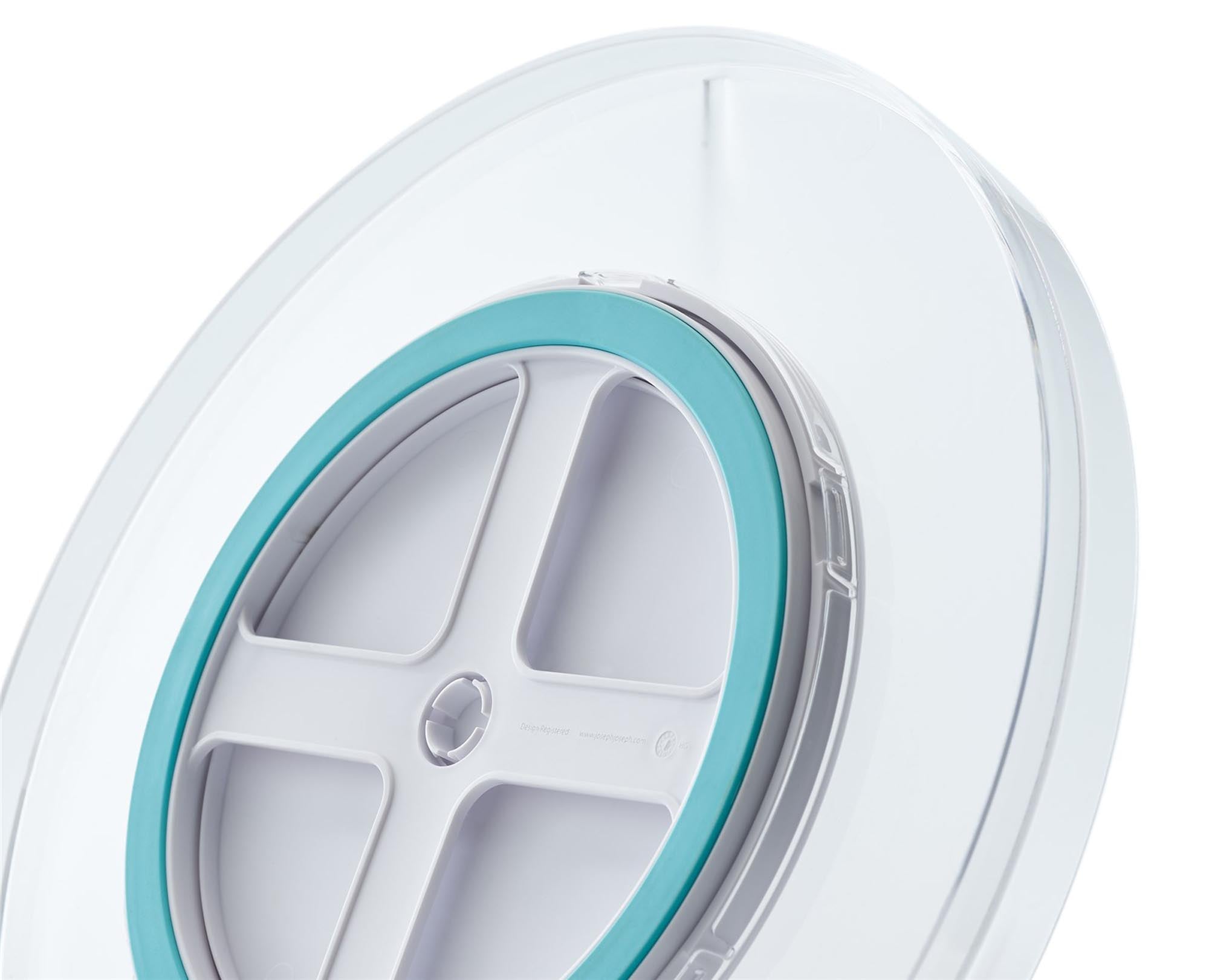 Effiziente Lebensmittelorganisation mit dem FridgeStore Karusell von Joseph Joseph. Cleverer Drehmechanismus für einfachen Zugriff und Ordnung.