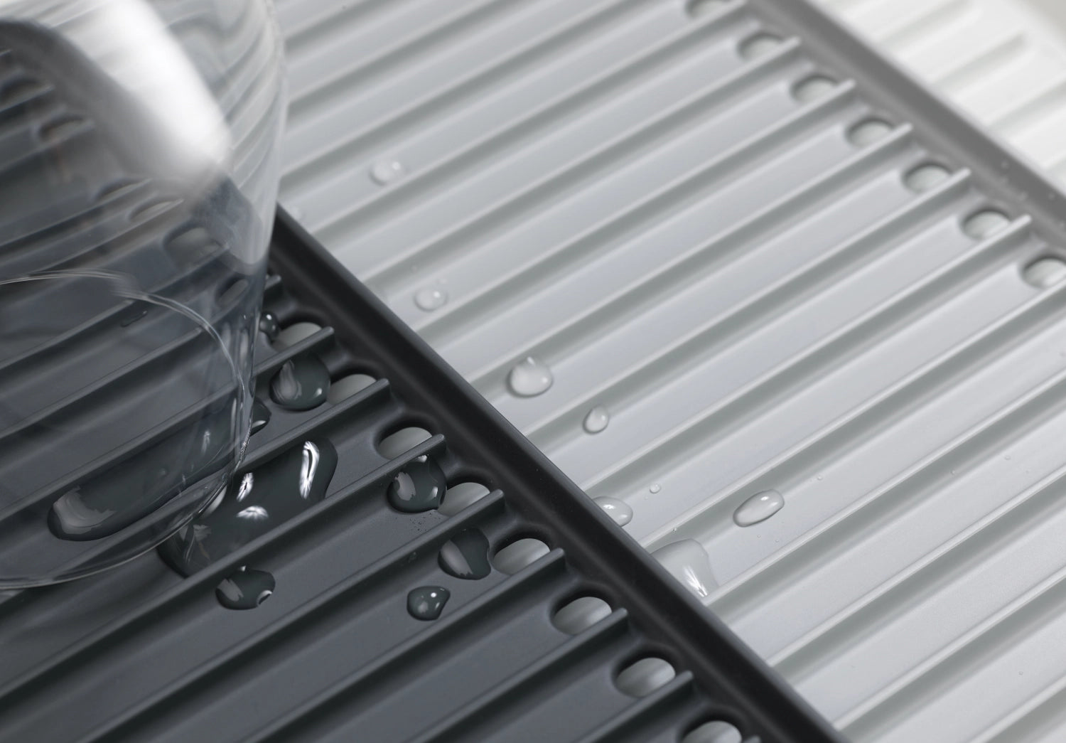 Animal Expandable Dish Drainer - Gray