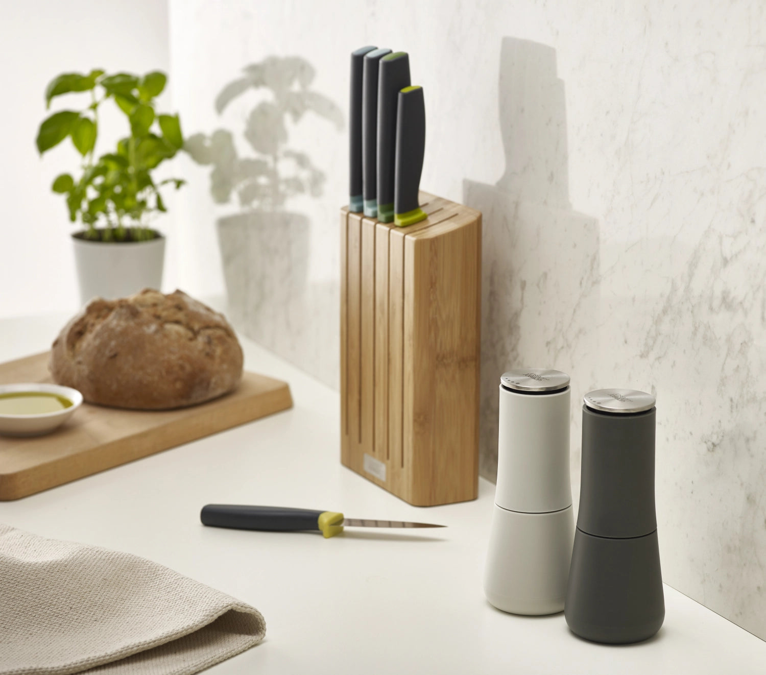 Milltop Salz- und Pfeffermühle 2-tlg, grau, 16.9x7x7 cm