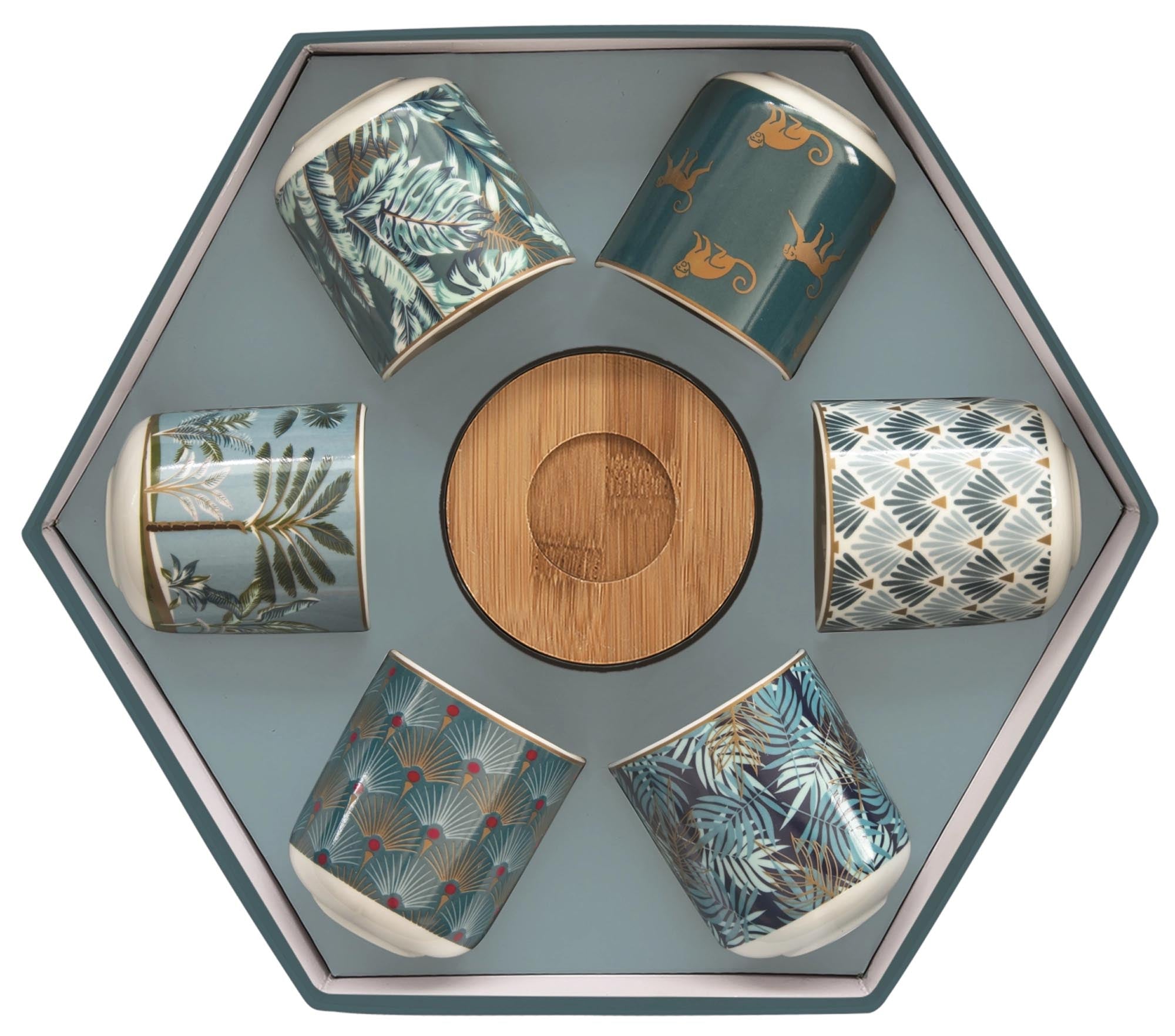 Stilvolle Espressobecher "Jungle" aus Porzellan mit Bambusuntersetzern, ideal für Kaffeeliebhaber und als Geschenk.