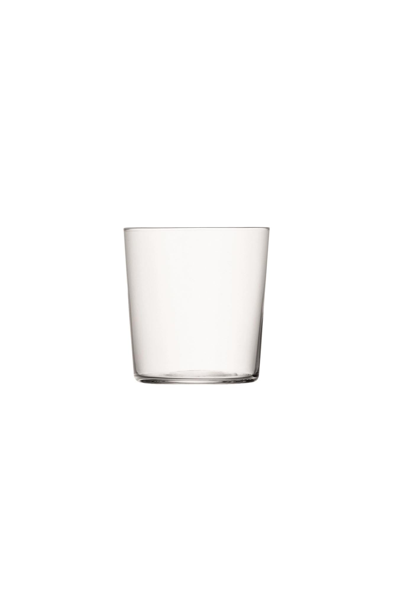 Elegante Gio Becher 390ml von LSA: Stilvoll, klar und alltagstauglich.