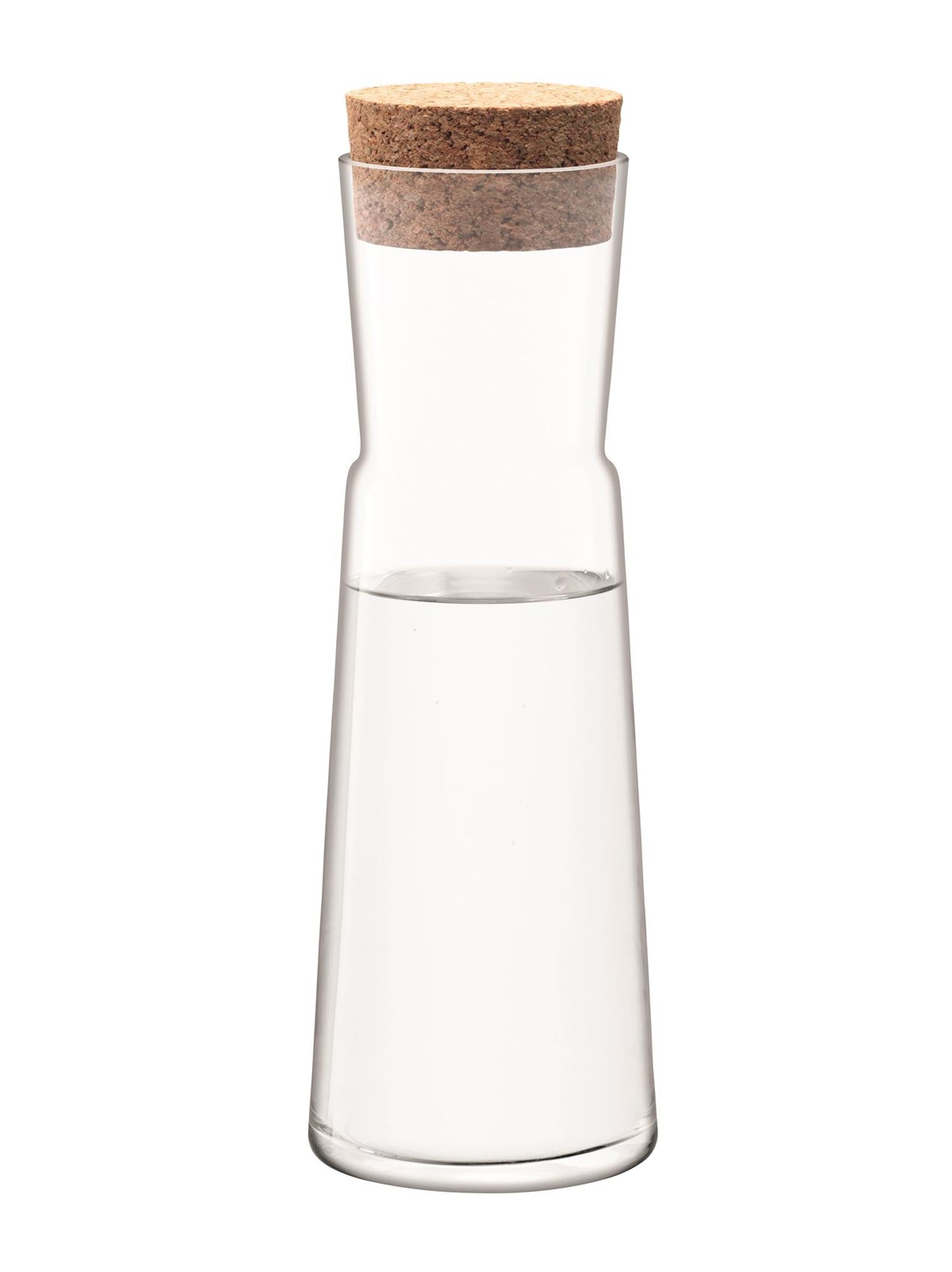 Elegante Gio Karaffe mit Korkstopfen, 1.35L, aus klarem Glas, perfekt für stilvolle Tischdekoration und Getränkepräsentation.