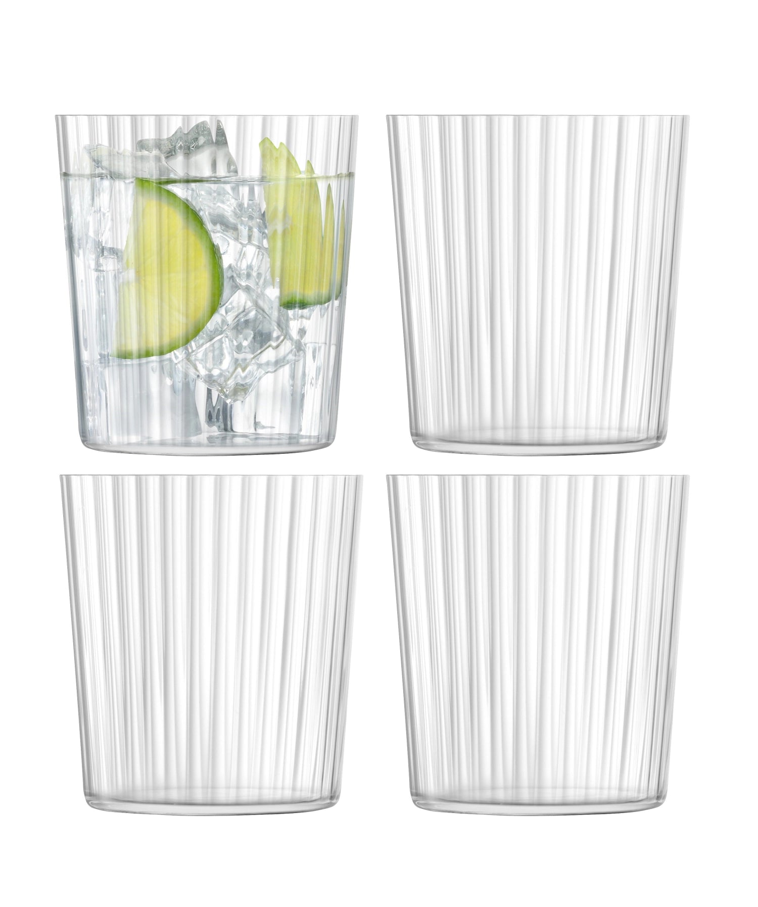 Stilvolles 4er Set Gio Becher von LSA, 390ml, ideal für erfrischende Getränke und festliche Anlässe, mit modernem Design und hochwertigem Glas.