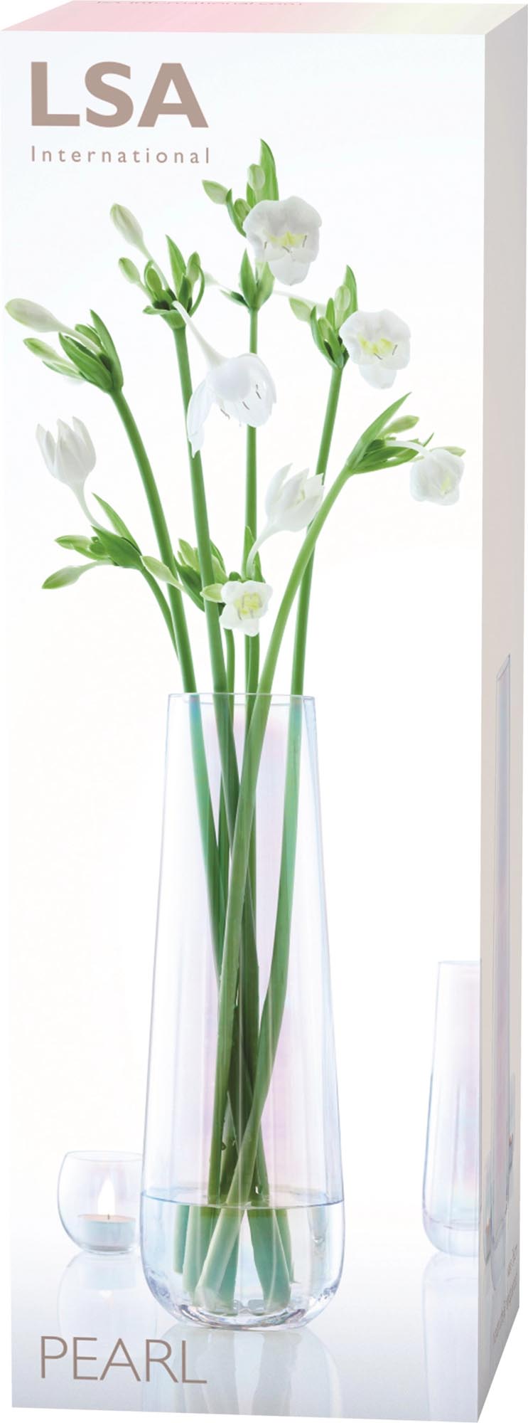 Die 36 cm hohe Pearl Vase von LSA vereint elegantes Design und schimmernden Perlmutt-Look, perfekt für stilvolle Blumenarrangements und Dekoration.